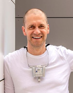 Zahnarzt Carsten Weber